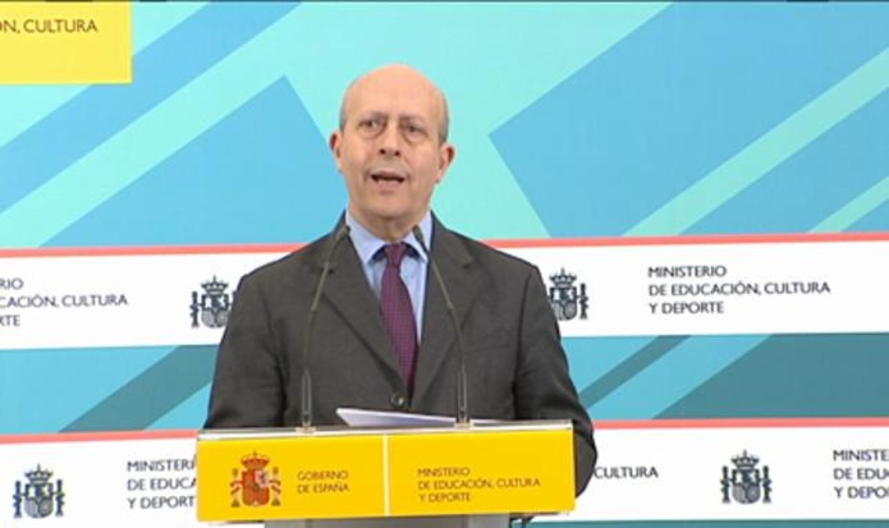Wert presenta hoy un plan de ahorro que prevé más alumnos por clase y menos profesores interinos