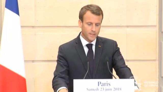 Francia propone crear centros &quot;cerrados&quot; de migrantes