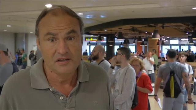 La huelga de Ryanair provoca tensión entre los afectados en Madrid