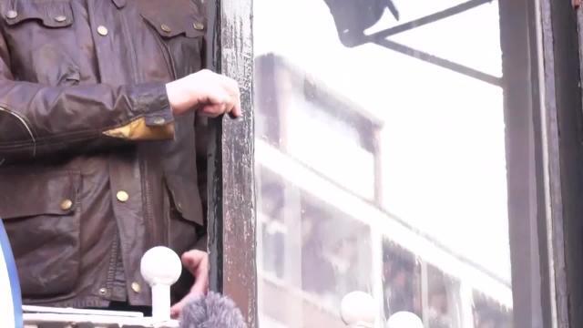 Assange, detenido en la Embajada de Ecuador en Londres