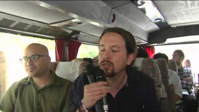 El autobús de Podemos hizo paradas de más de dos minutos en zonas no habilitadas