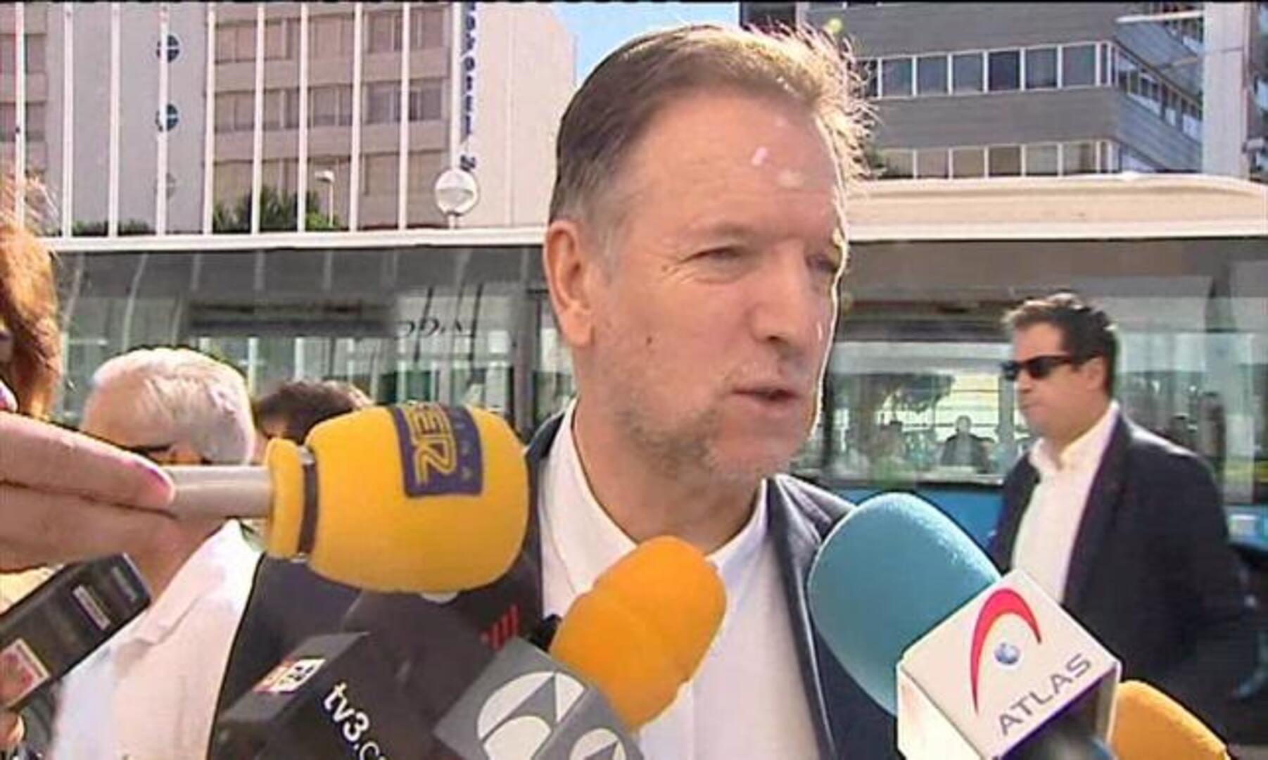 Iglesias compara la proclamación de Rubalcaba con el lanzamiento del Atlantis