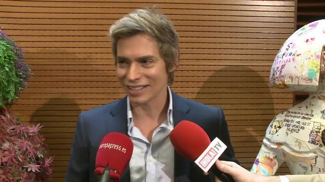 Carlos Baute, enamorado de sus dos hijos Markuss y Liene