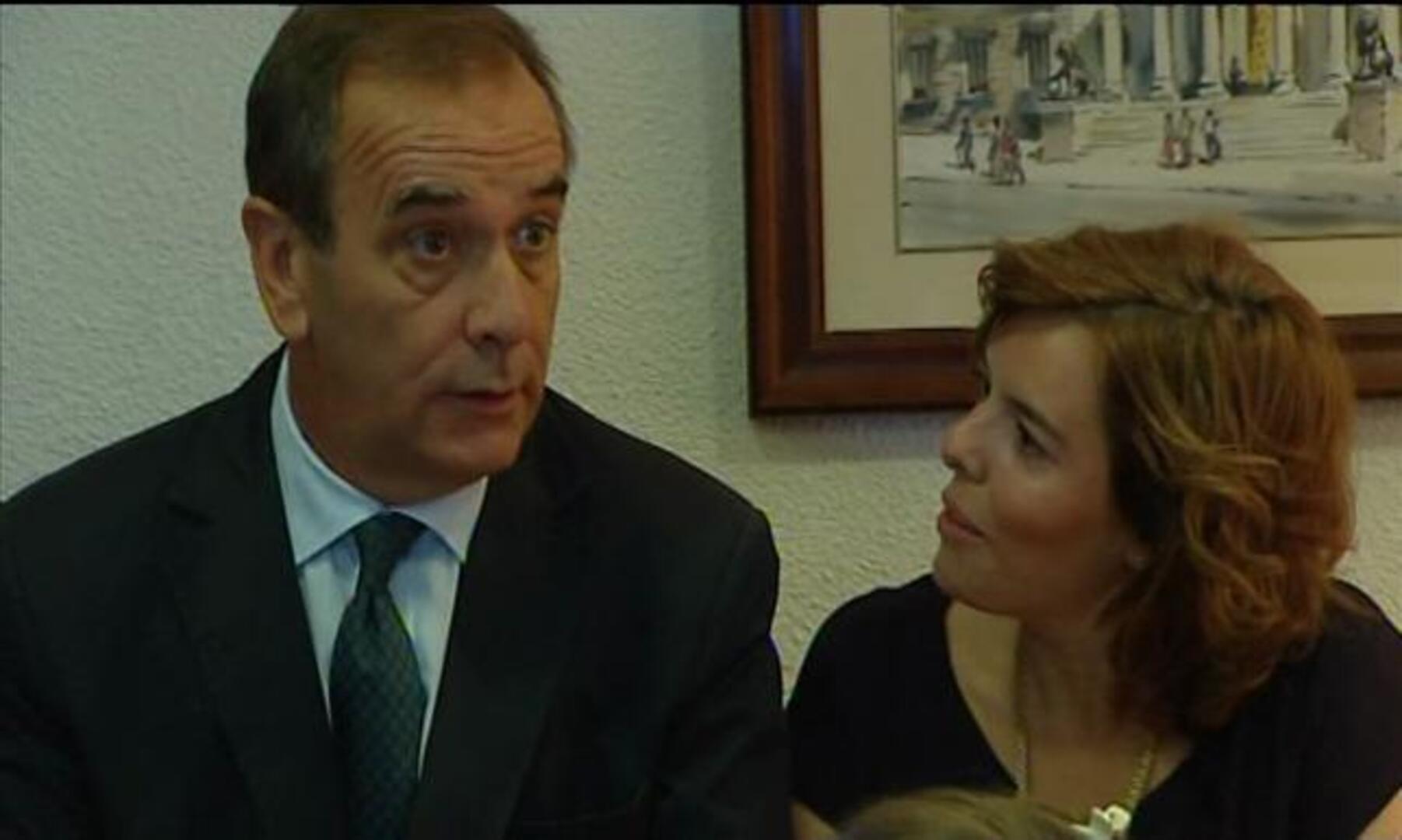 Acuerdo total entre PSOE y PP para reformar la Constitución