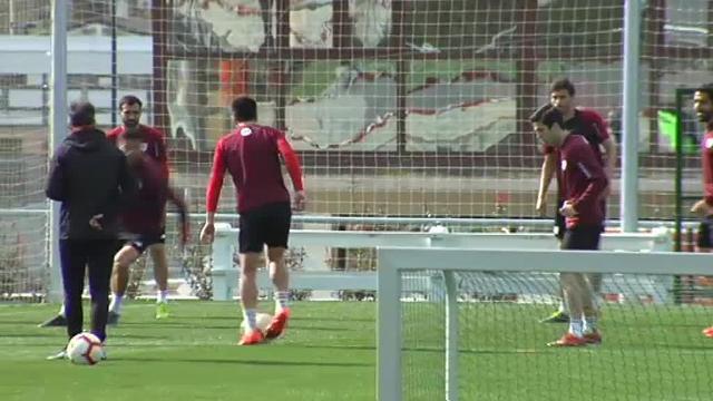 Gaizka Garitano prepara al equipo para el encuentro contra el Atlético de Madrid