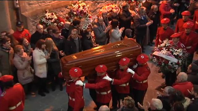 Ermua despide al ertzaina Inocencio Alonso