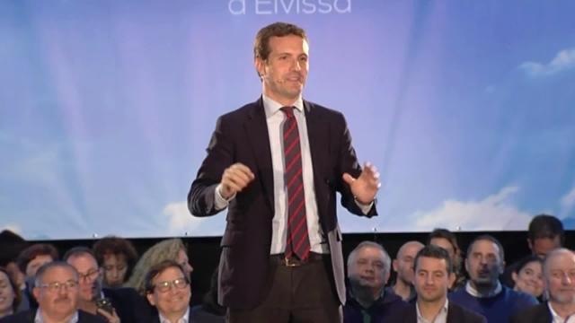 Casado sobre las encuestas del CIS: &quot;Son para partirse&quot;