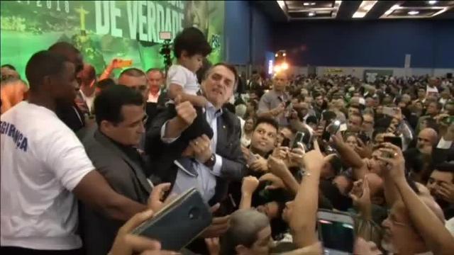 Bolsonaro suaviza su discurso para sumar votos de cara a la segunda vuelta en Brasil