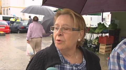 El coche del fallecido, atrapado en la riada