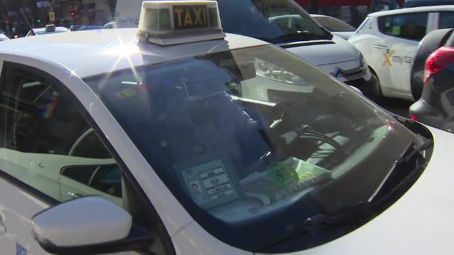 Continúa la guerra entre el sector del taxi y las VTC