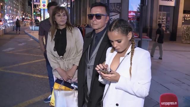 Gloria Camila promociona su trabajo a golpe de &#039;fake news&#039;