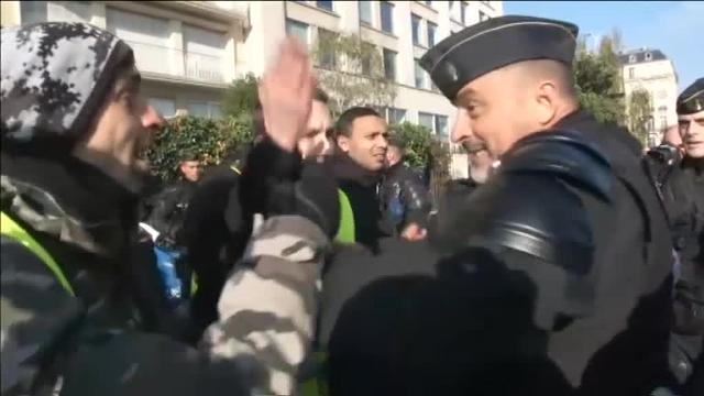 24 heridos y 17 detenidos en la protesta de los &quot;chalecos amarillos&quot; en Francia
