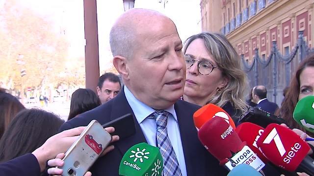 Imbroda dice que &quot;se dejará el alma&quot; para mejorar la educación