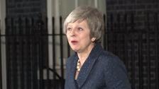 May gana el primer asalto a costa de un partido dividido por el Brexit