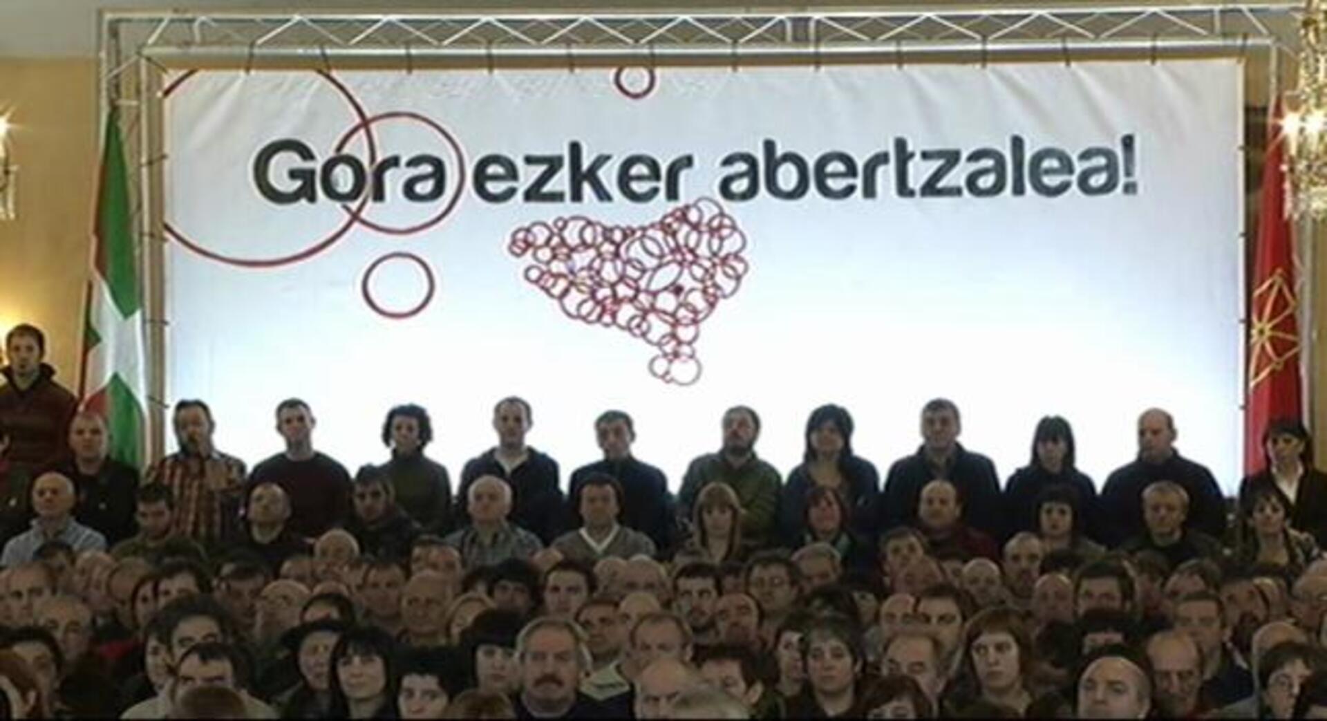 Los partidos juzgan por unanimidad el comunicado como «insuficiente»