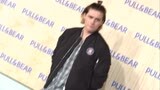 El paso de Brooklyn Beckham por Ferrol: dos minutos de posado y ni una palabra