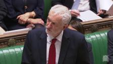 Corbyn considera "inaceptable" que May posponga votación del Brexit