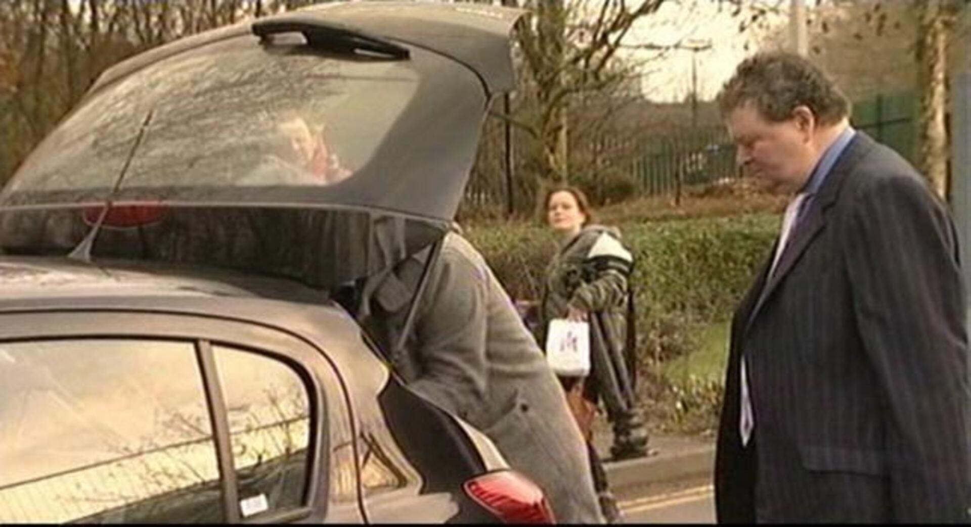 Assange comparece ante el juez y denuncia una «situación orwelliana»