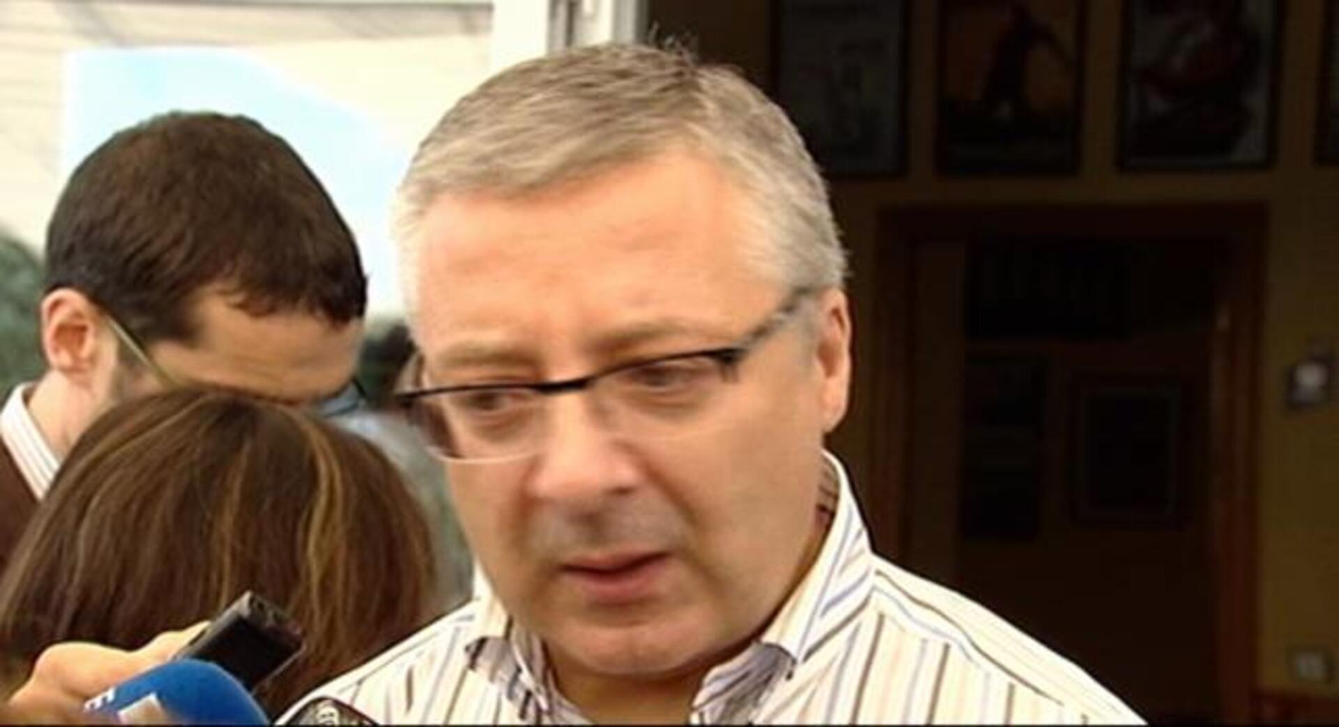 Blanco amenaza a los controladores aéreos con los tribunales