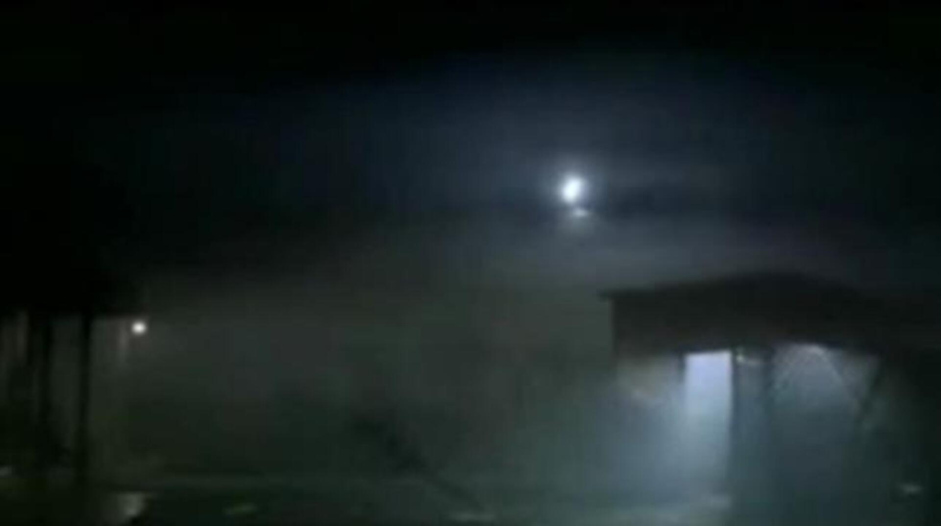 Anne Hathaway podría protagonizar el «Robopocalypse» de Spielberg