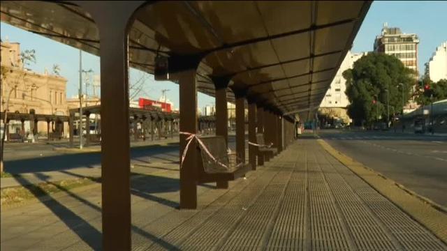 Argentina se paraliza en una nueva huelga general contra Macri