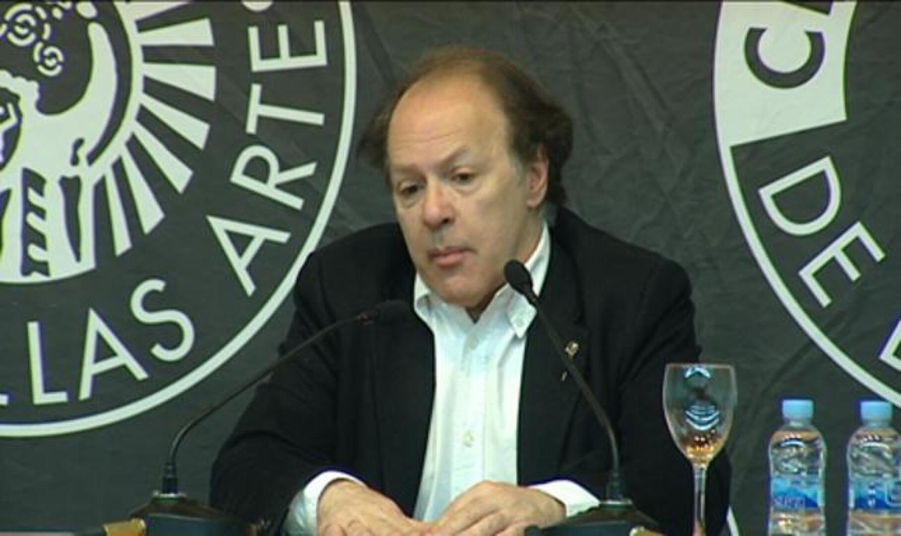 Javier Marías: «Lo hubiera rechazado igual con Zapatero en el Gobierno»