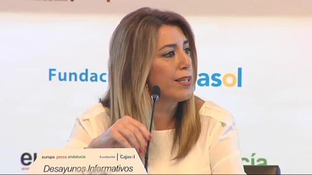 Susana Díaz: &quot;Iglesias ha pasado del &quot;sorpasso&quot; a querer ser un vicepresidente en la sombra&quot;