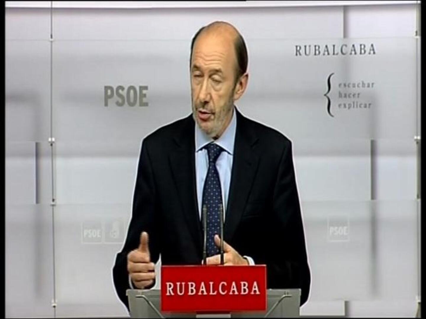 Rubalcaba: «se abre una nueva etapa política»