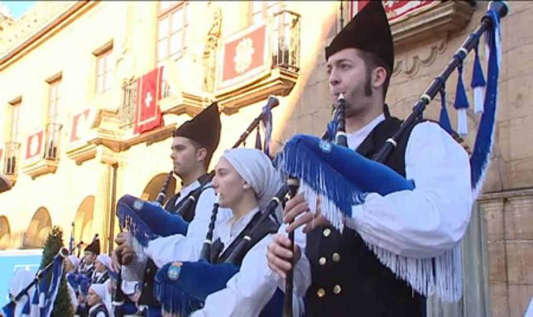 Los Príncipes presiden el concierto de los premios tras una maratón de audiencias