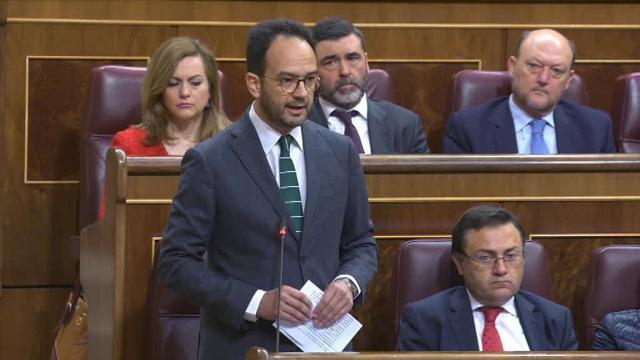 El presidente del Congreso, Mariano Rajoy, en la sesión de control al Gobierno