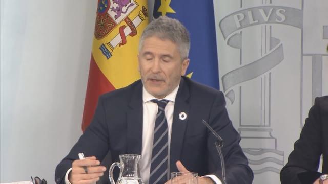 Gobierno retirará las concertinas de &quot;las zonas más vulnerables&quot;