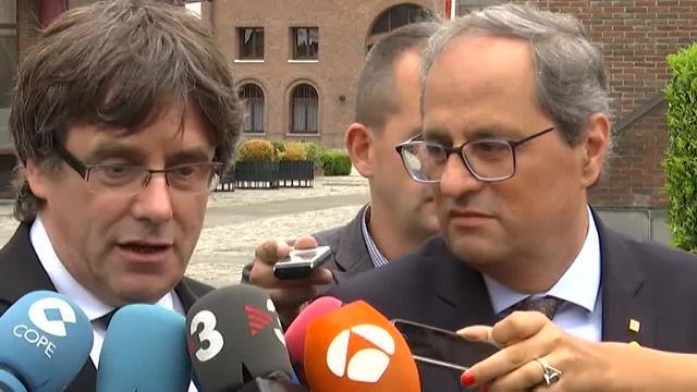 Puigdemont denuncia una &quot;burbuja de infoxicación&quot; para enfrentar a los catalanes