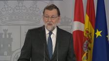 Rajoy tacha de "absolutamente falso" que vaya "a cambiar los Presupuestos por transferencias o competencias"