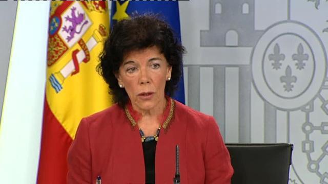 Isabel Celaá: &quot;Las bombas son de alta precisión y no se van a equivocar matando yemenís&quot;