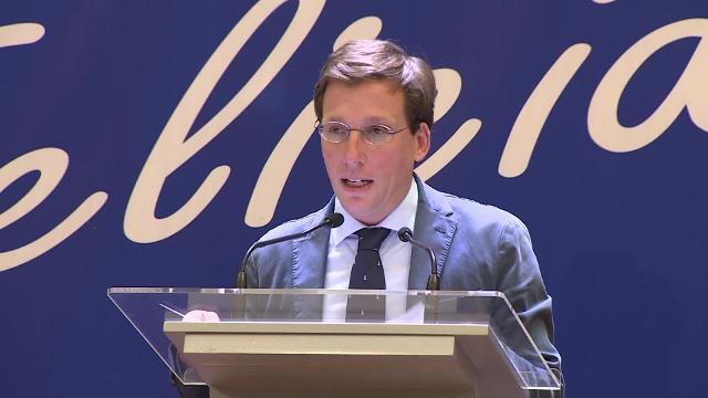 Almeida al Real Madrid de Baloncesto: &quot;Sois emblema de Madrid&quot;