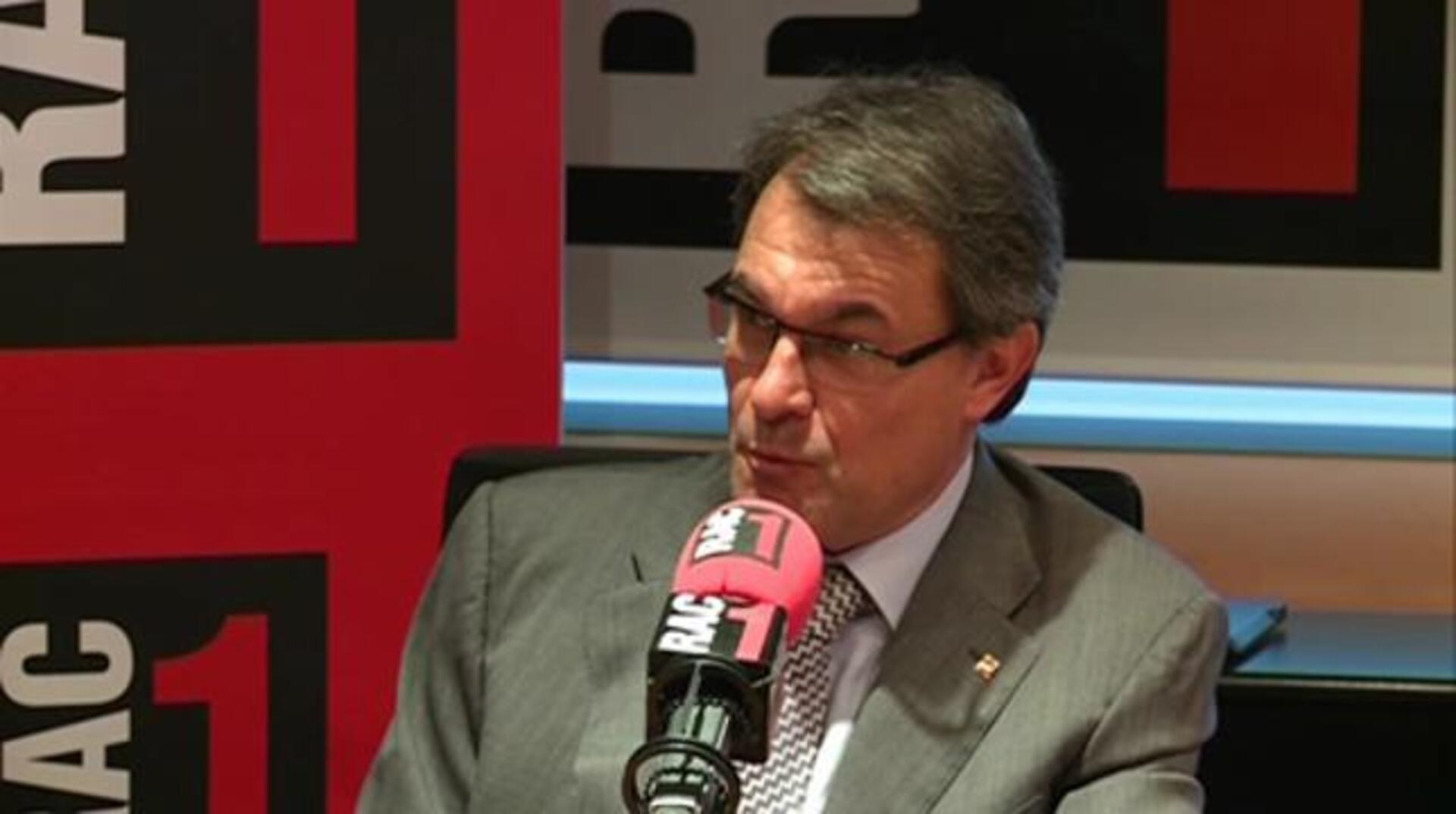 Mas estudiaría convocar elecciones si Cataluña es intervenida