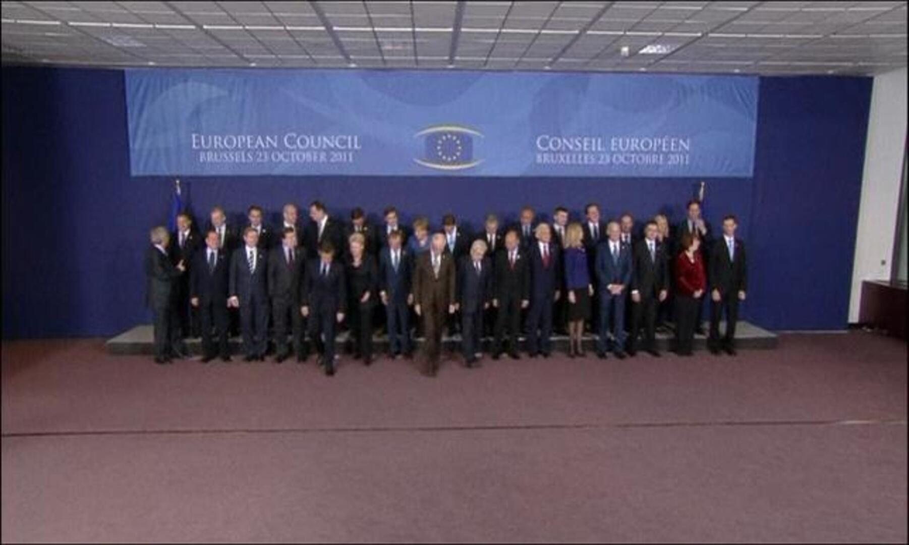 Berlusconi aplaza los ajustes que le exige Bruselas por discrepancias con la Liga Norte