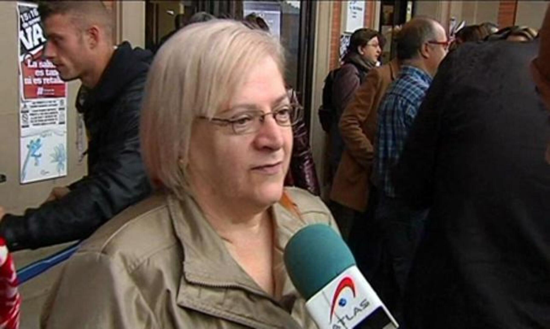 Los médicos cifran el seguimiento de la huelga en un 71% y la Generalitat lo rebaja a un 22%