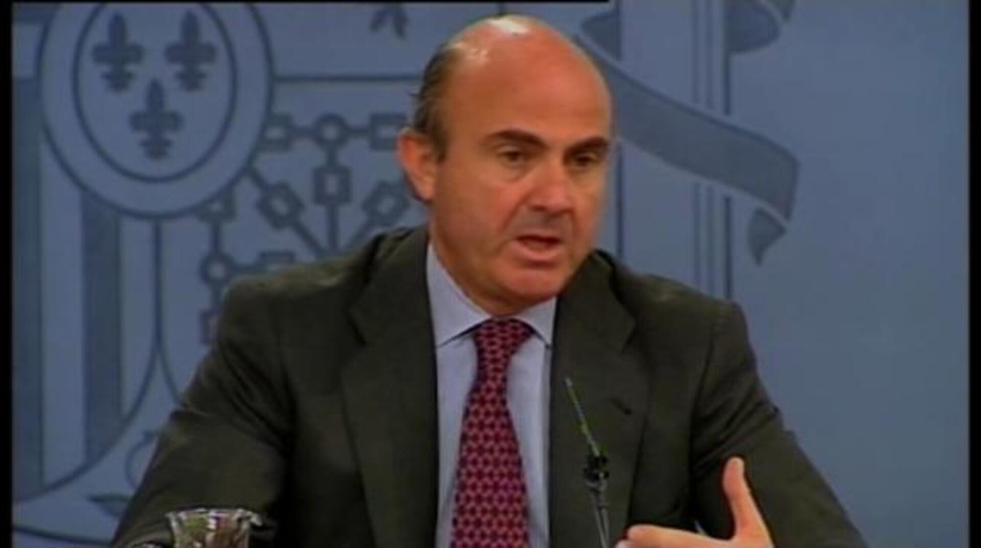 El Gobierno frena los desahucios durante dos años y crea un fondo de vivienda social