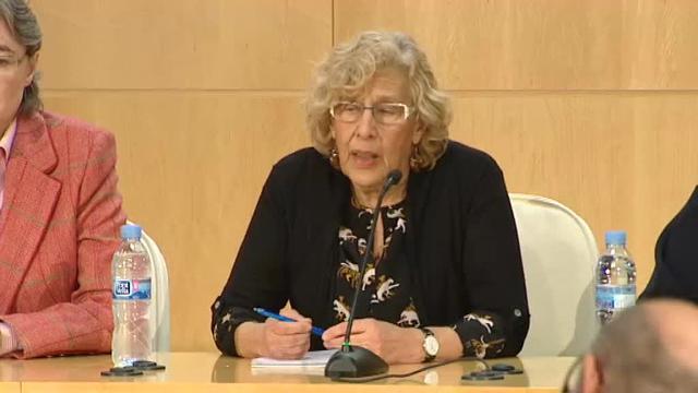 La alcaldesa de Madrid, Manuela Carmena, y la delegada del área de Cultura y Deportes, Celia Mayer