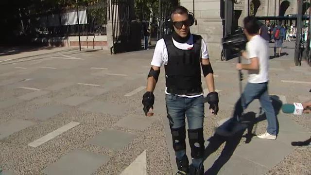 El traje que acelera la vejez