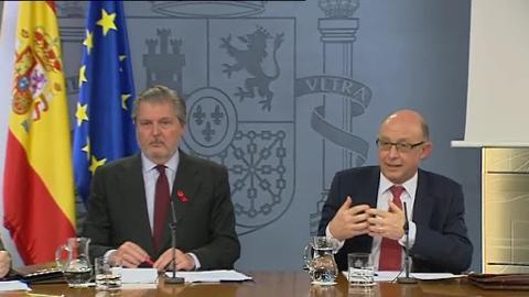 Vídeo: Montoro dice que no había compromiso de no tocar los impuestos que hoy ha subido