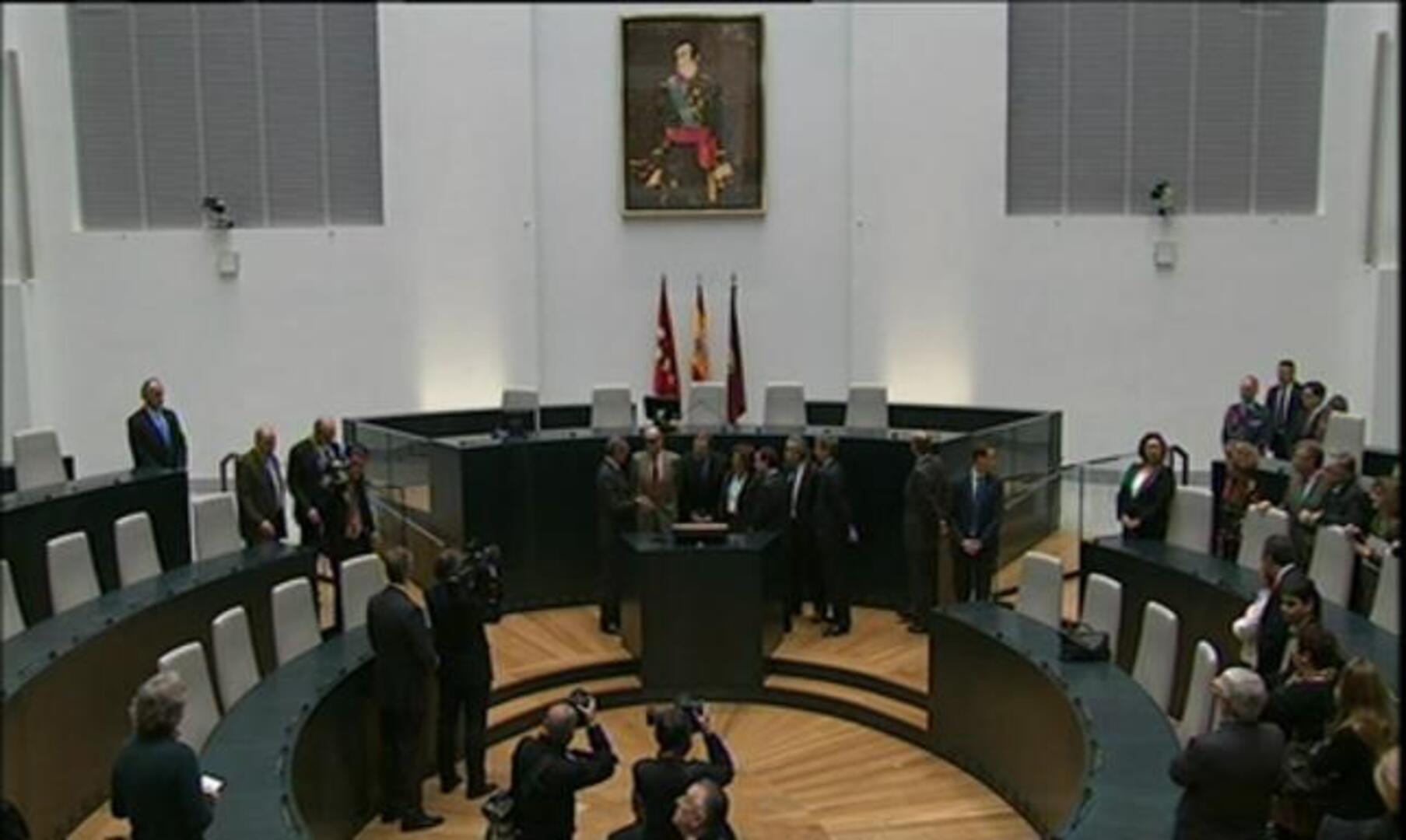 Don Juan Carlos, en el nuevo Salón de Plenos de Cibeles