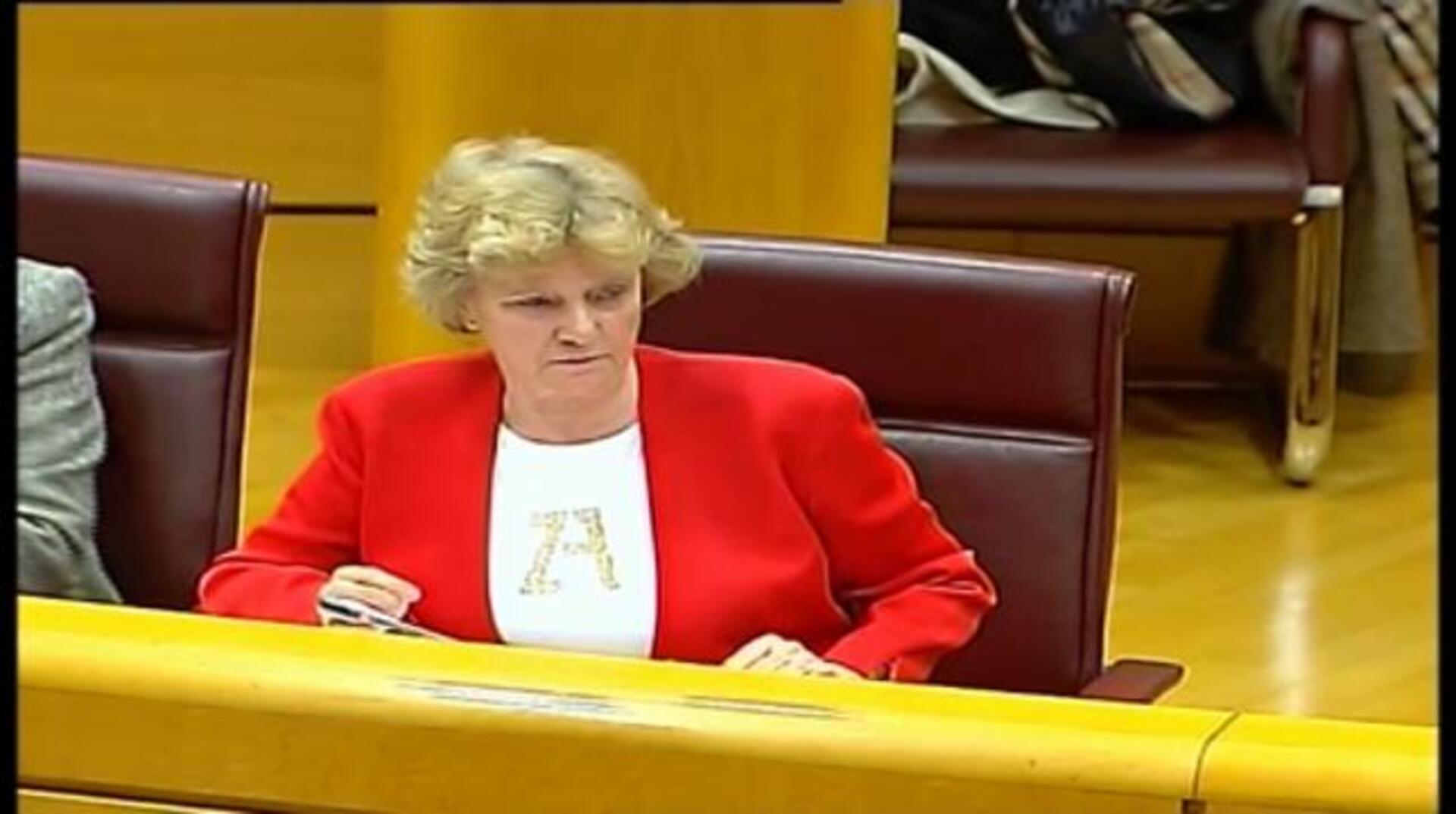 La Defensora del Pueblo propone un proceso de conciliación previo al desahucio