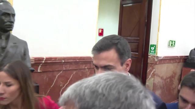 Sánchez tacha de &quot;inaceptable&quot; la acusación de Casado