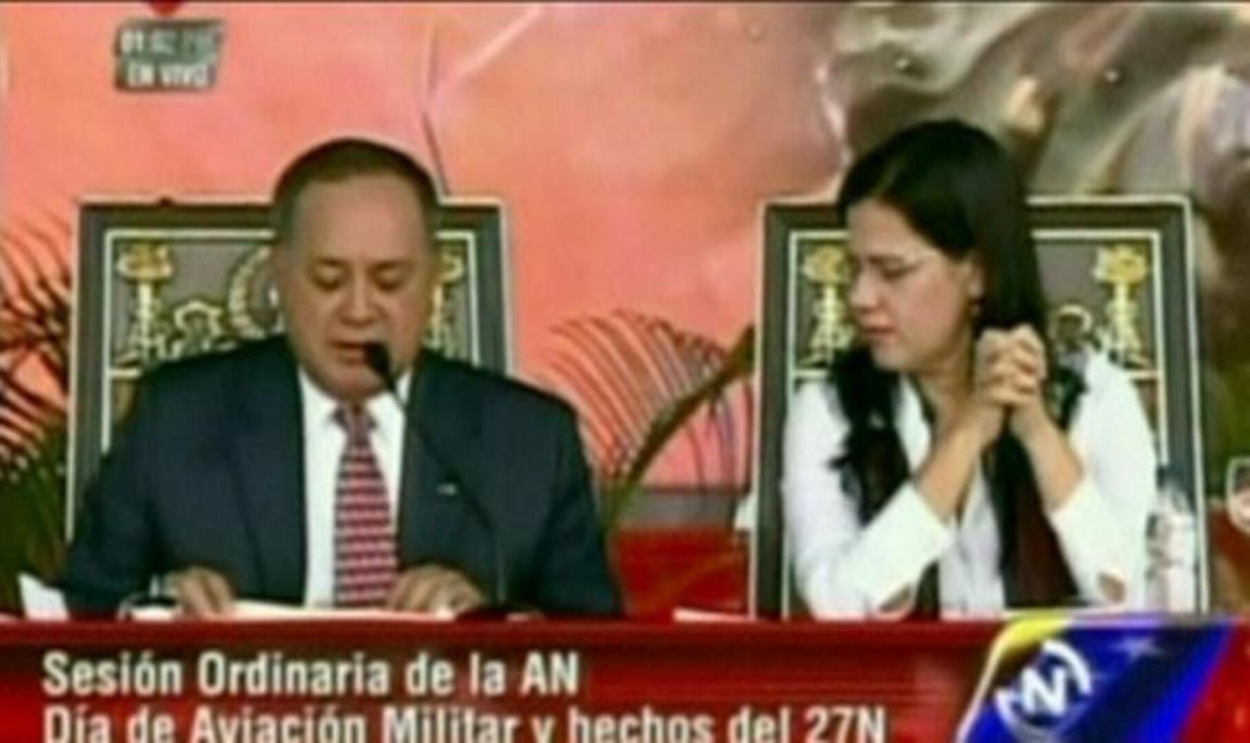 Hugo Chávez viaja a Cuba para recibir un «tratamiento especial»