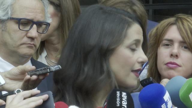 Arrimadas responde a Valls que no le va a dar lecciones &quot;nadie&quot;