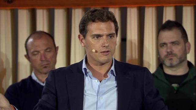 Rivera critica que Batet presida el Congreso