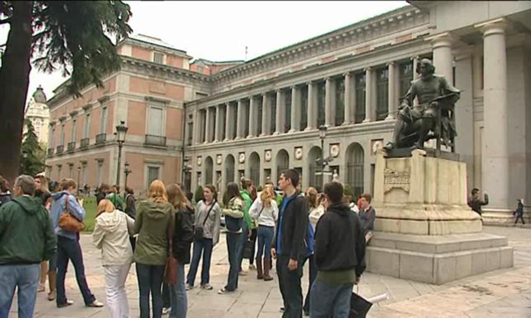 Alerta en 23 provincias en el día más lluvioso de Semana Santa