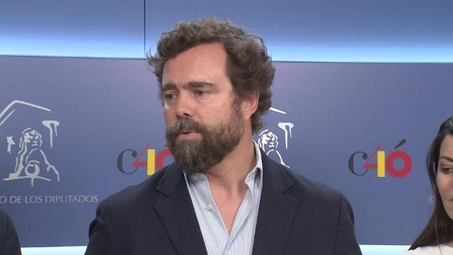 Espinosa (VOX): &quot;Vamos a mantener reuniones constantes&quot; con PP